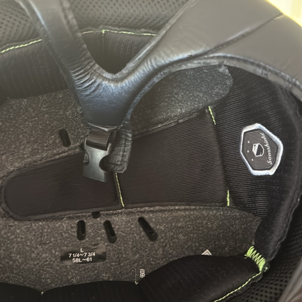 Samshield Riding Helmet - Picture 8 of 16